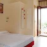 Hotel Jolie 2*