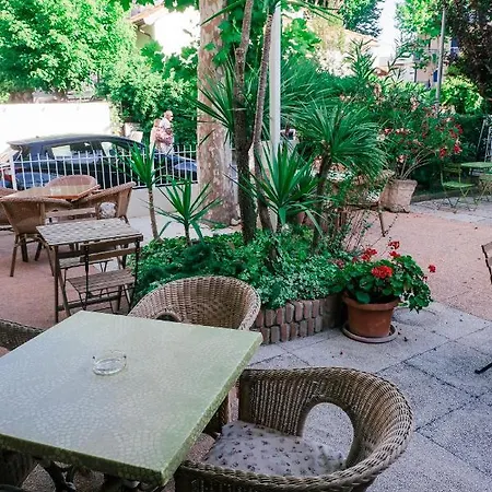 Jolie ريتشيوني