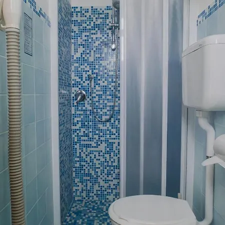 Jolie Hotel 2*